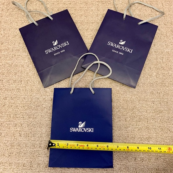 π Swarovski Gift Bags π - Picture 10 of 12